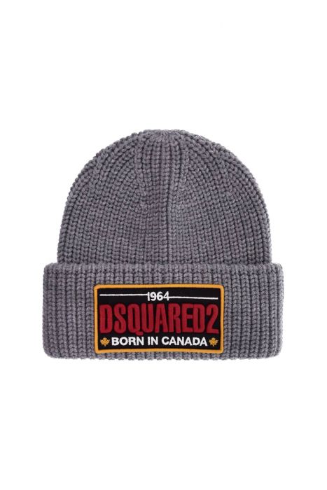 dsquared2 "beanie hat with patch logo